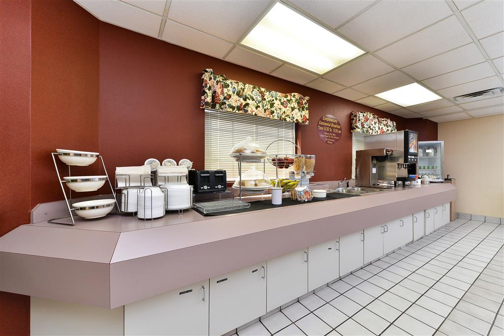 Americas Best Value Inn & Suites Morrow Atlanta - photo 16