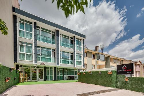 Lucky Homes — 4-Star Luxury Hotel in Ankara, Turkey
