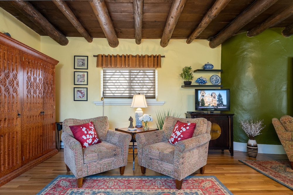 Inn Of The Turquoise Bear - photo 51