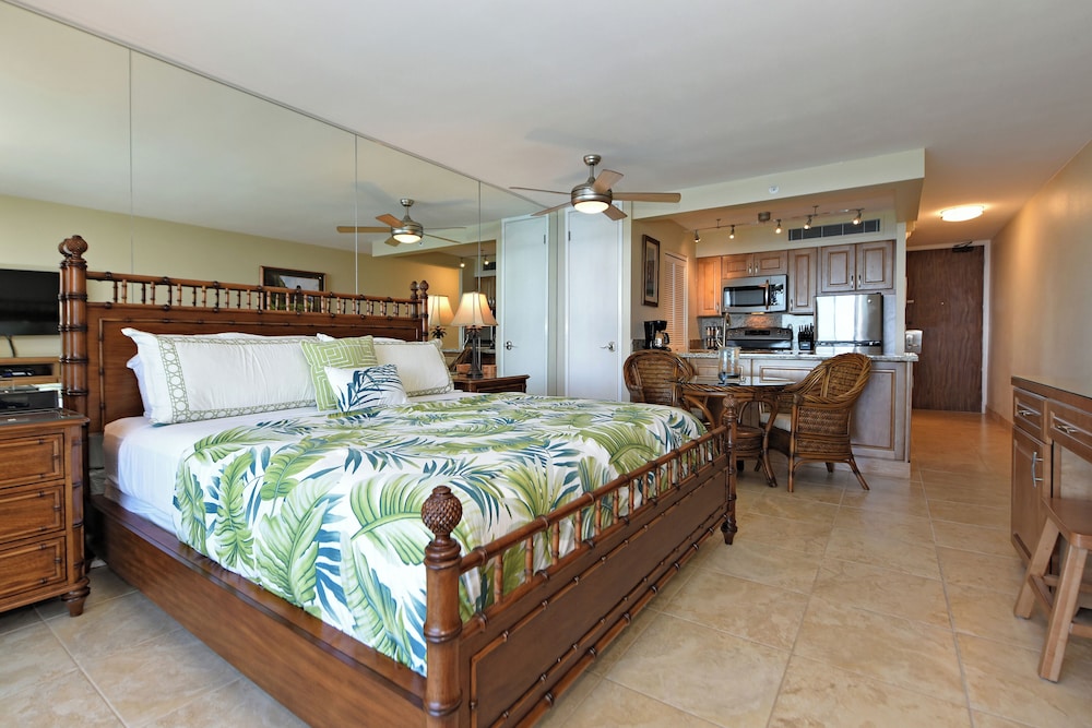 Mahana Resort #813 Studio condo by RedAwning - photo 3