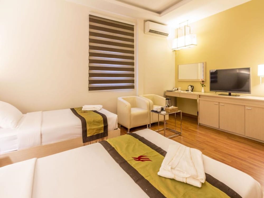 Hotel 7 Mile in Yangon, Myanmar