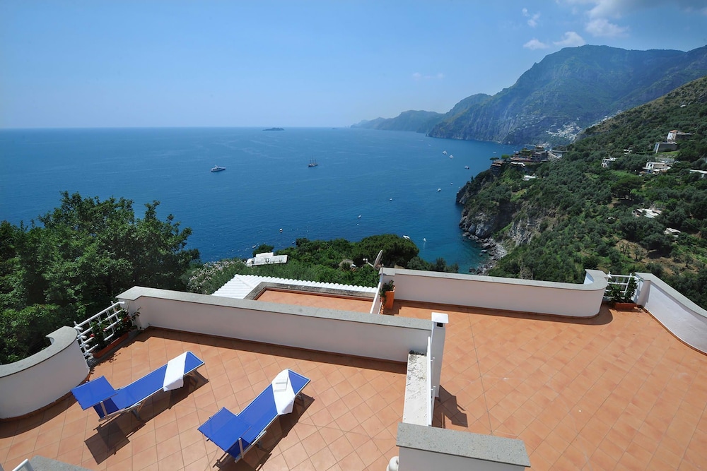 Villa Valeria — 4-Star Luxury Hotel in Positano, Italy