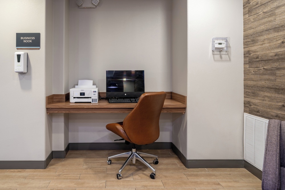 Candlewood Suites Deer Park TX by IHG - photo 40