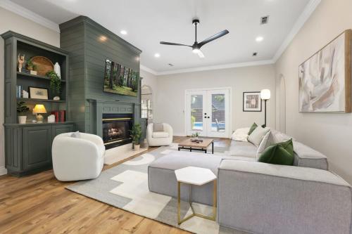 Poolside Place Game Room MTB Friendly — hotel in Bentonville