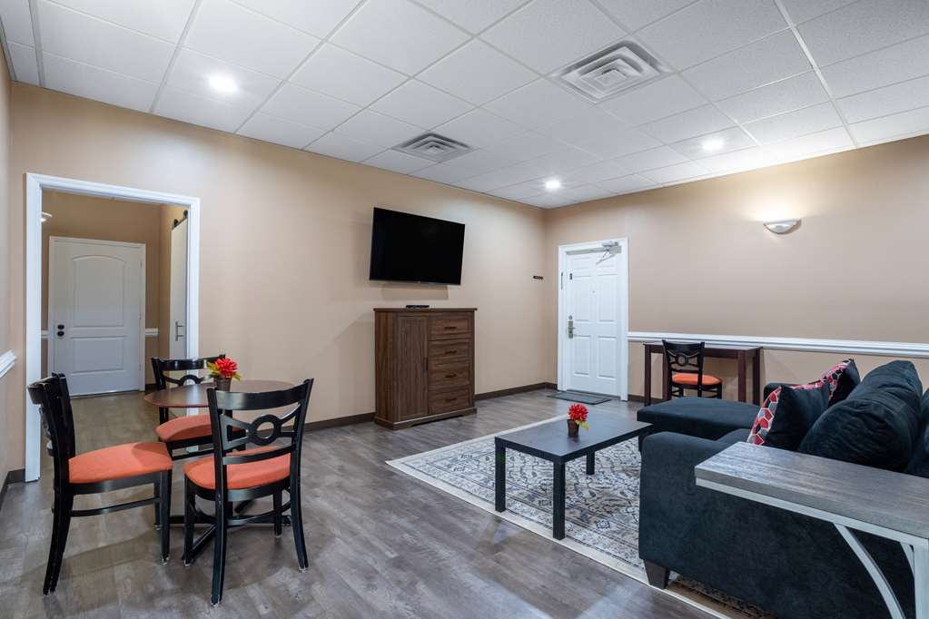 Travelodge by Wyndham Lakeland - photo 34