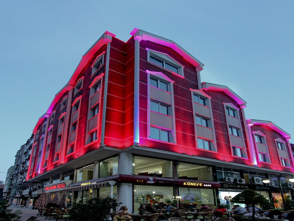 Grand Akcali Hotel — hotel in Iskenderun