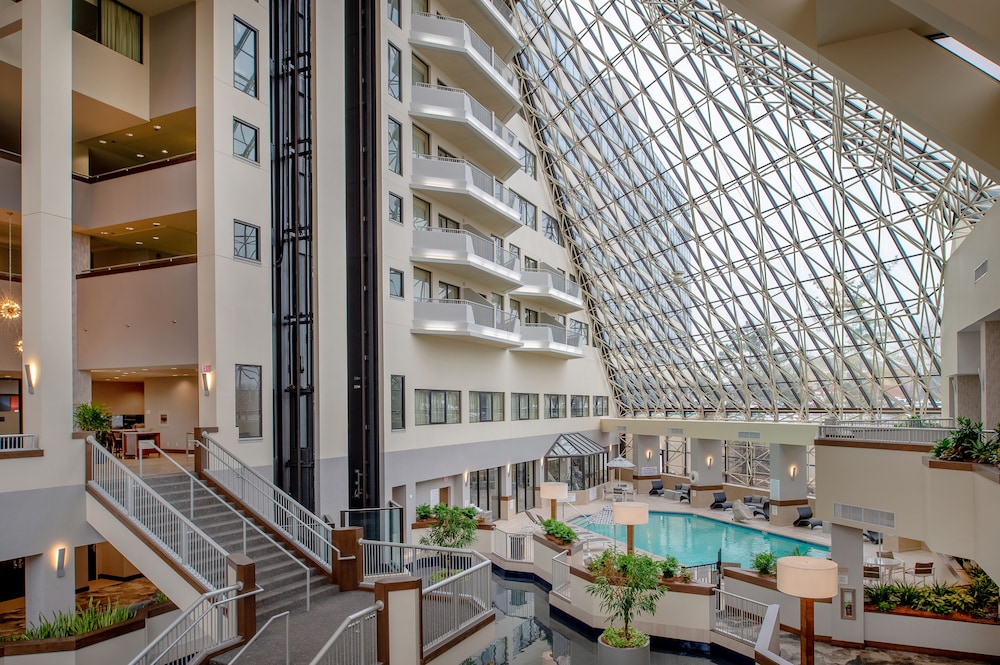 Crowne Plaza St. Louis Airport by IHG — Bridgeton — photo 2