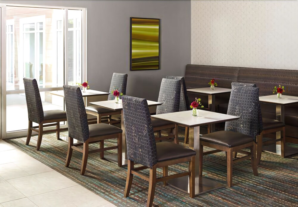 Residence Inn by Marriott Chicago Bolingbrook - photo 23