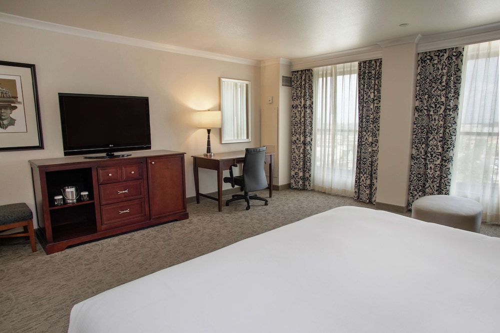 President Abraham Lincoln Springfield DoubleTree by Hilton - photo 15