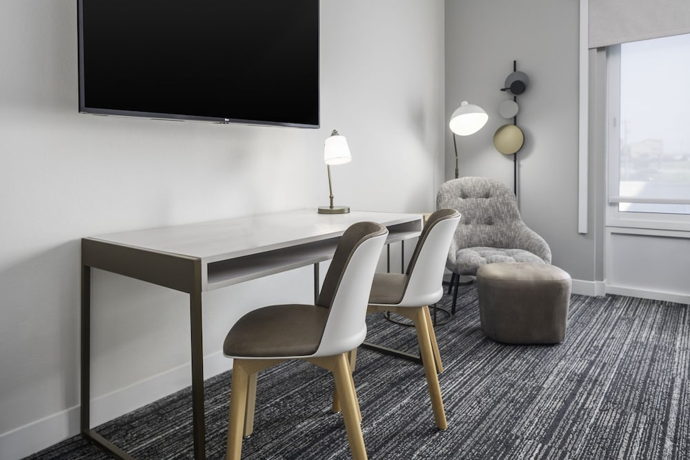 TownePlace Suites by Marriott San Antonio Universal City Live Oak - photo 12