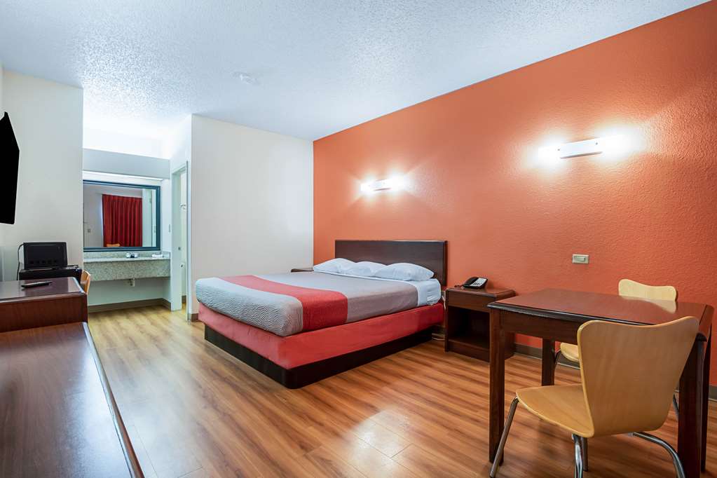 Motel 6 Covington TN - photo 3