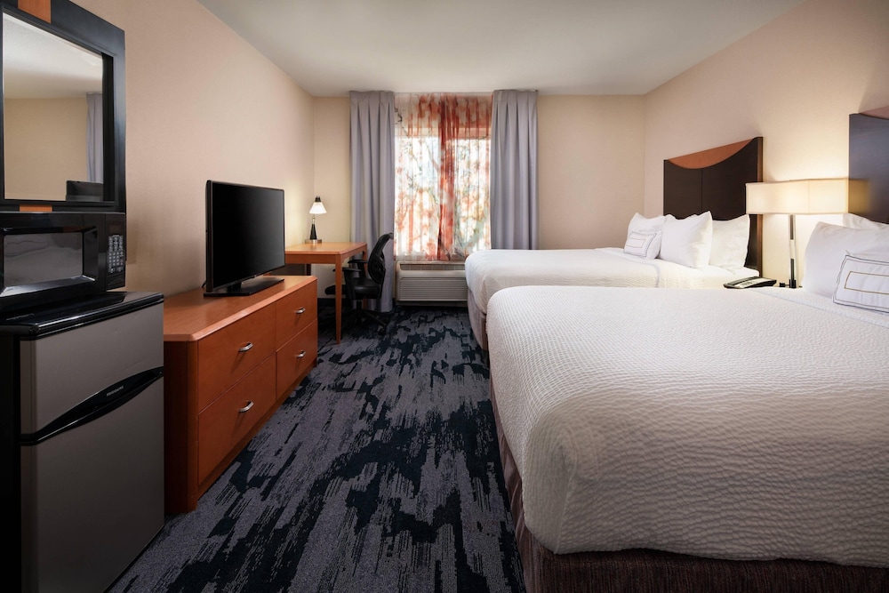 Fairfield Inn & Suites by Marriott Redding - photo 15