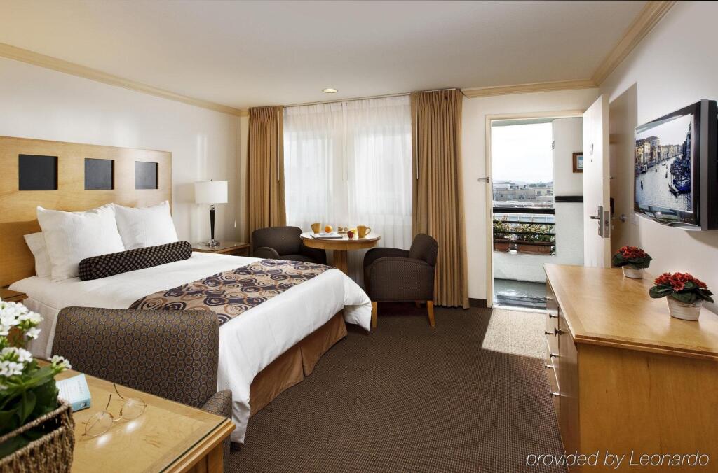 Best Western Cambridge in Cambridge, United States