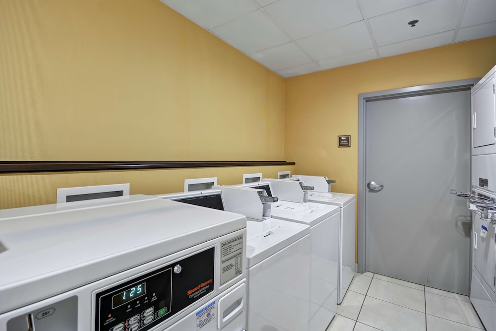 Homewood Suites by Hilton Palm Desert - photo 30