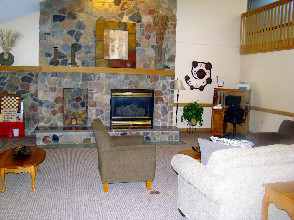 Boarders Inn & Suites by Cobblestone Hotels Faribault - photo 59