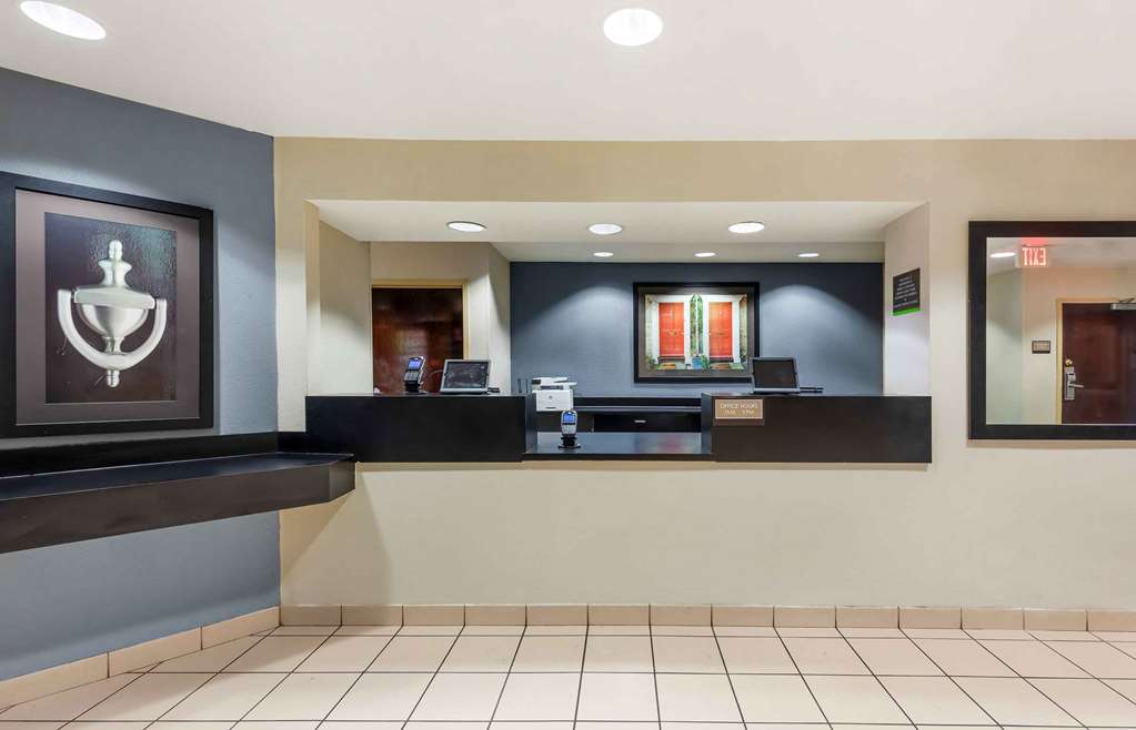 Extended Stay America Suites Fort Worth City View - photo 3