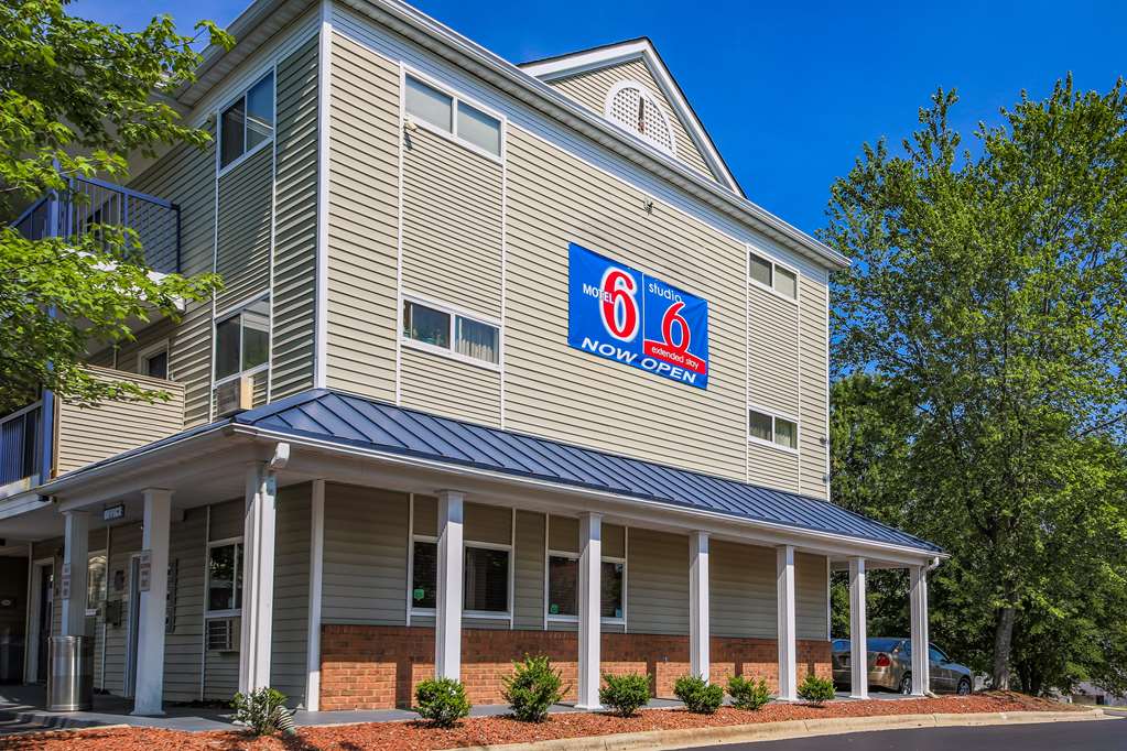 Motel 6 Greensboro NC I 40 - featured photo