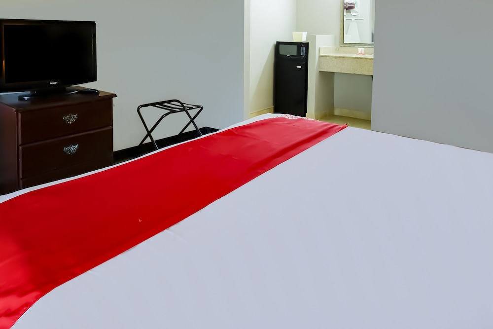 Cypress Inn & Suites Washington by OYO - photo 7
