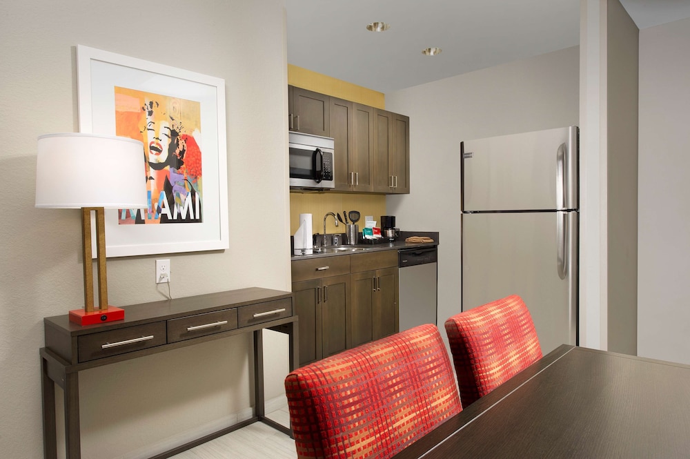Homewood Suites by Hilton Miami Downtown Brickell - photo 17