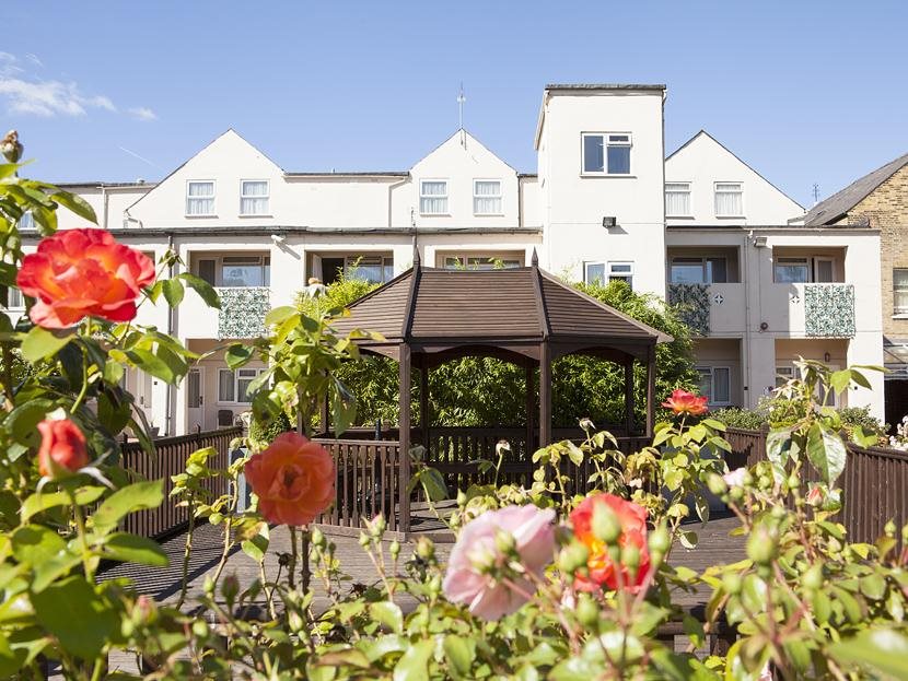 Antoinette Hotel Kingston - carbon neutral hotel in Kingston Upon Thames
