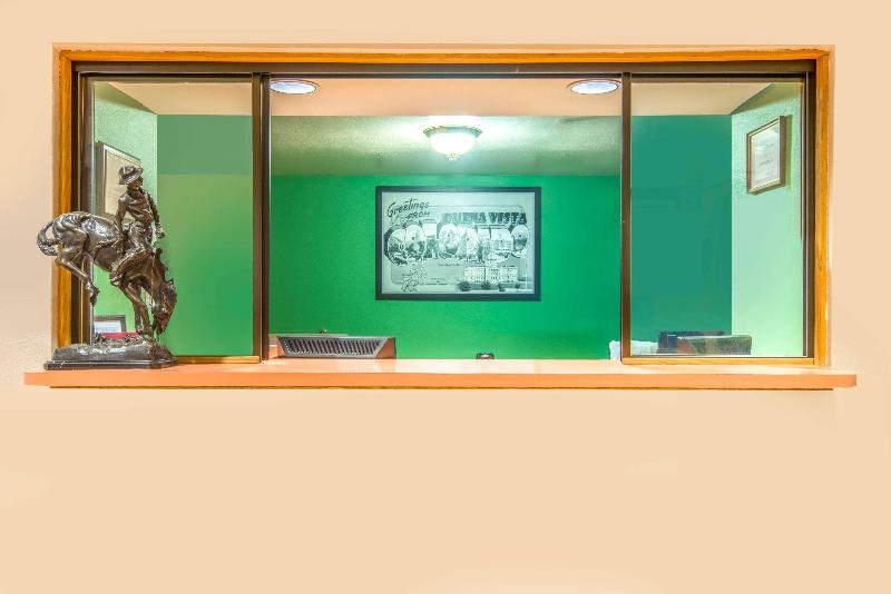 Super 8 by Wyndham Buena Vista - photo 5