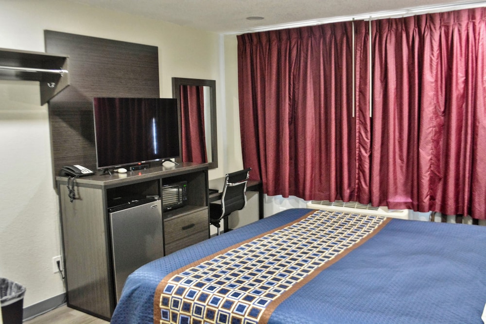 The Maverick Motel Main Street USA Collection by PNW Hospitality - photo 36