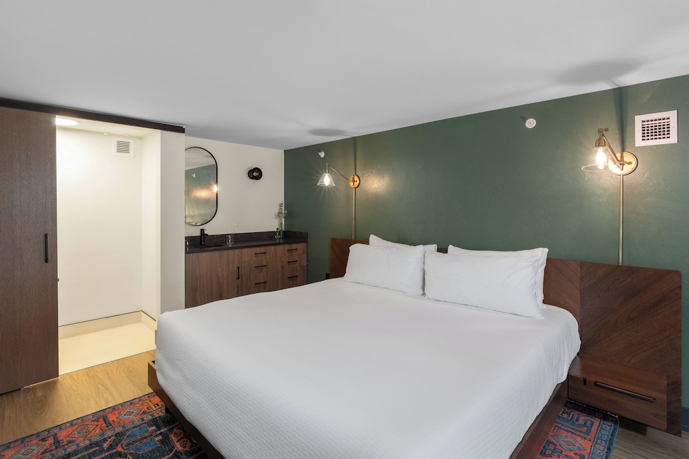 The Rathbone Hotel - photo 15