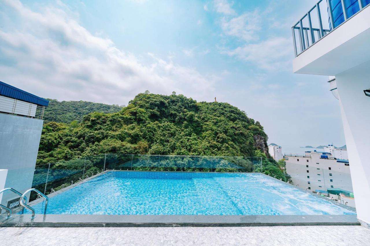 Sand Hotel in Cat Ba, Vietnam