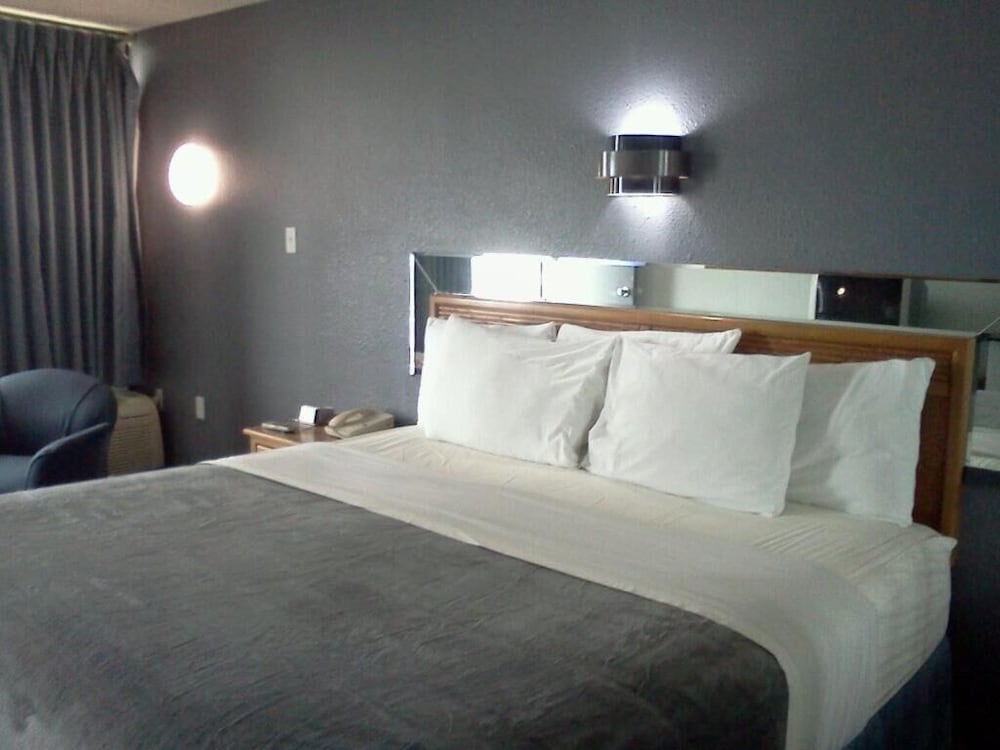Quails Nest Inn and Suites - photo 15