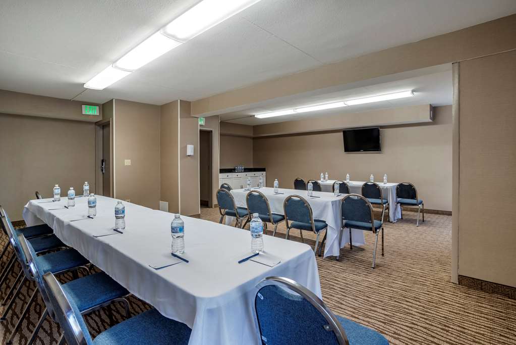 Comfort Inn Towson Baltimore North - photo 24