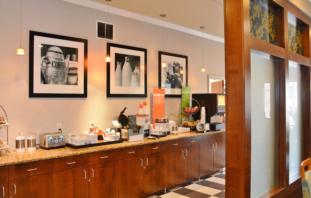 Hampton Inn Grand Junction Downtown Historic Main Street - photo 19