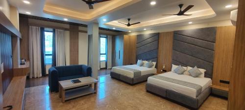 Tanwar Hotel & Restro - last minute hotel in Khandela