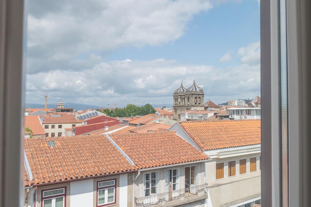 Burgus Tribute & Design Hotel in Braga, Portugal