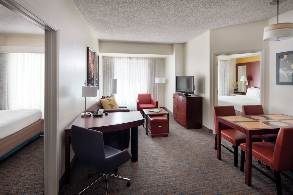Residence Inn by Marriott Phoenix Desert View at Mayo Clinic - photo 12