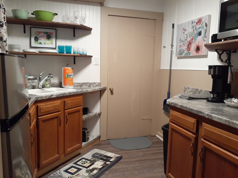 Edgewater Resort Cottage #1 - photo 42
