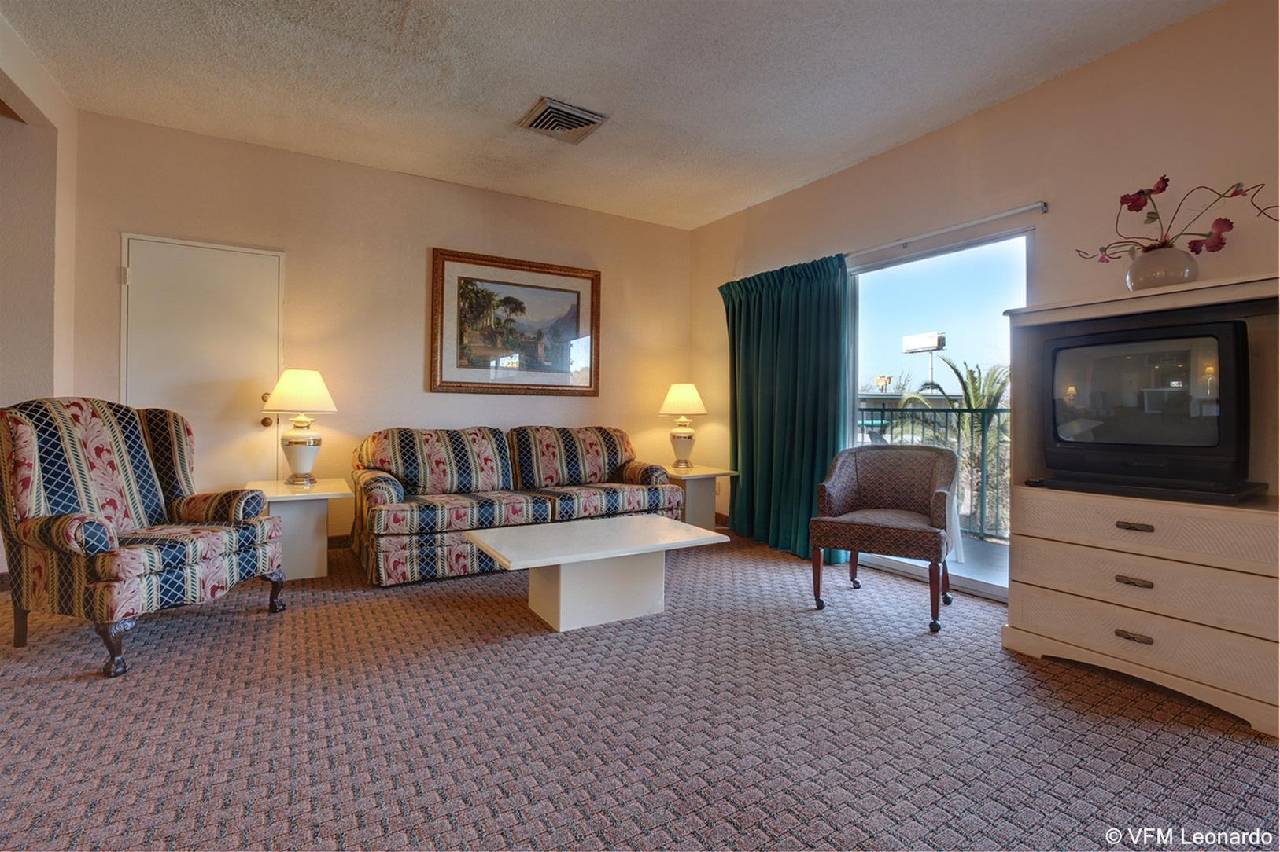 Americas Best Value Inn Texas Medical Center Reliant Park - photo 8