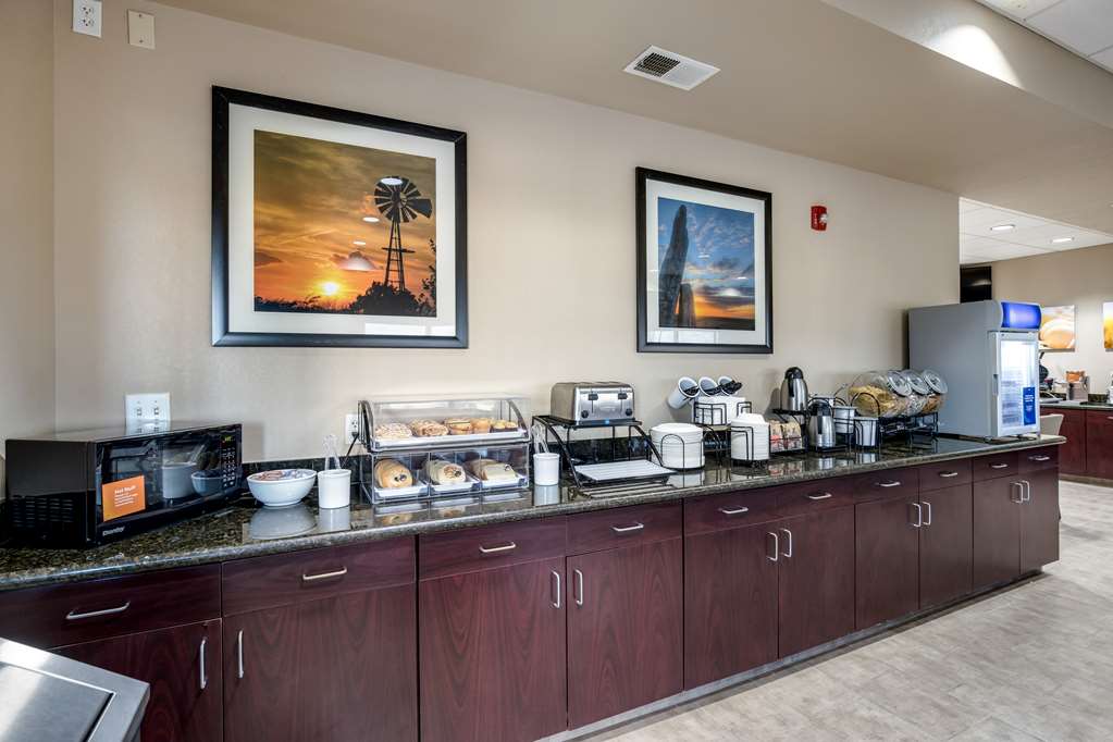 Comfort Inn Bonner Springs Kansas City - photo 42