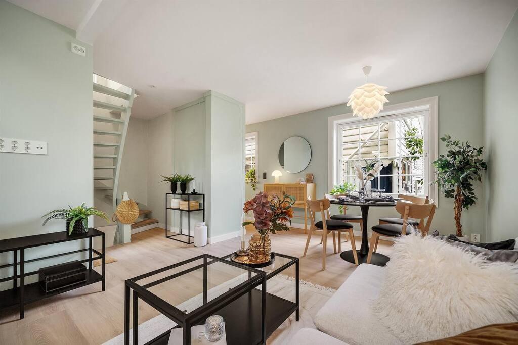 Det grønne huset i Verftsgaten in Bergen, Norway