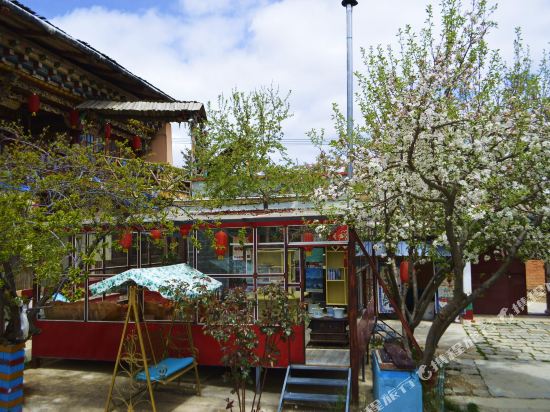 Fanghua Inn in Shangri-La, People's Republic of China