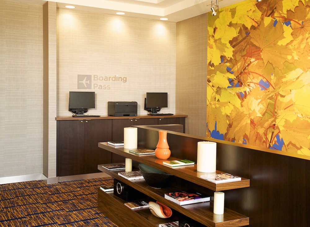 Courtyard by Marriott Louisville Airport - photo 36