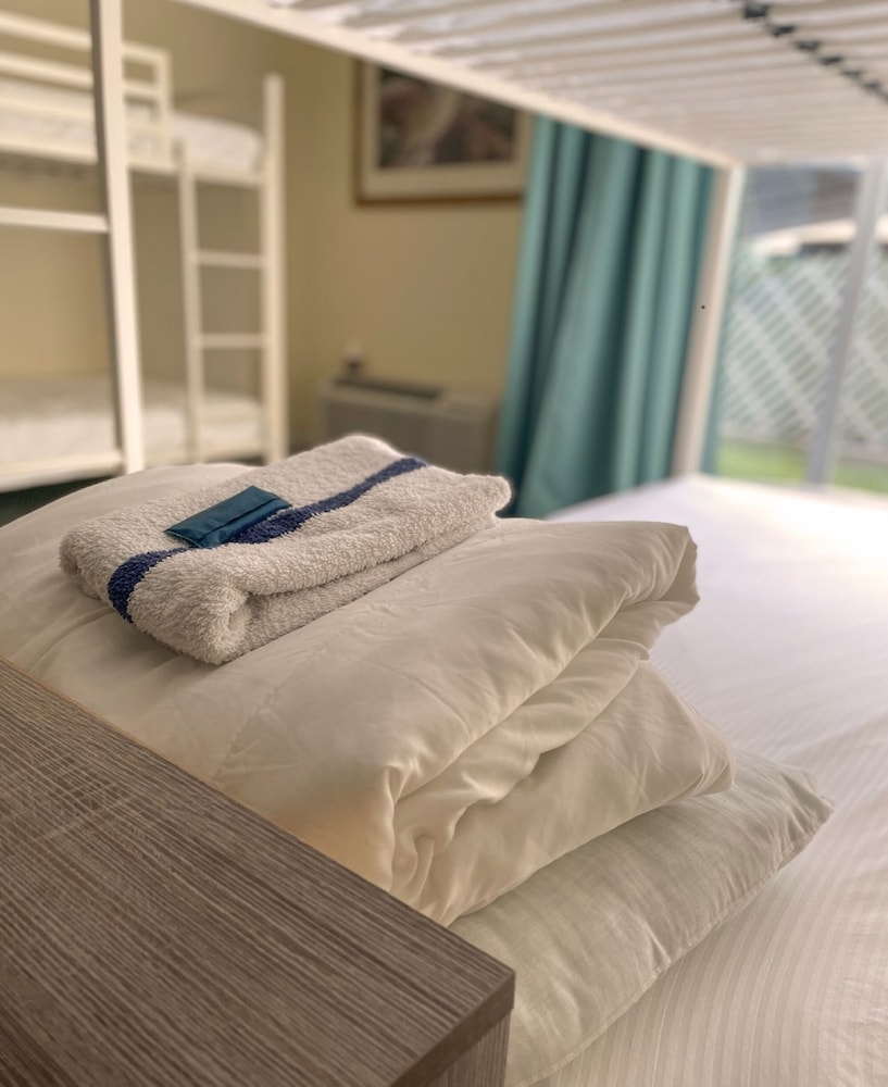 Bposhtels Tampa - photo 9