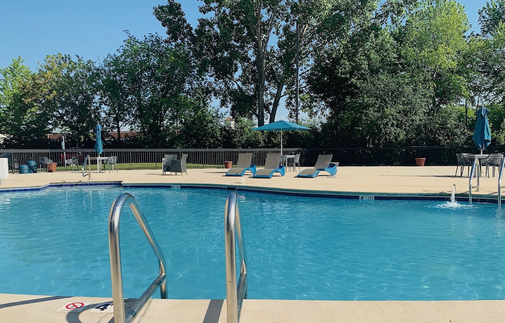 Hampton Inn Chicago Gurnee - photo 28