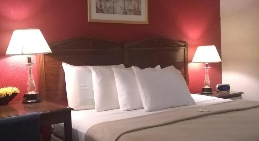 Hico Hills Inn — hotel in Hico