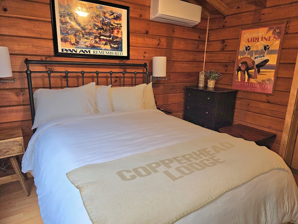 Copperhead Lodge and Resort Cabin Rentals - photo 4