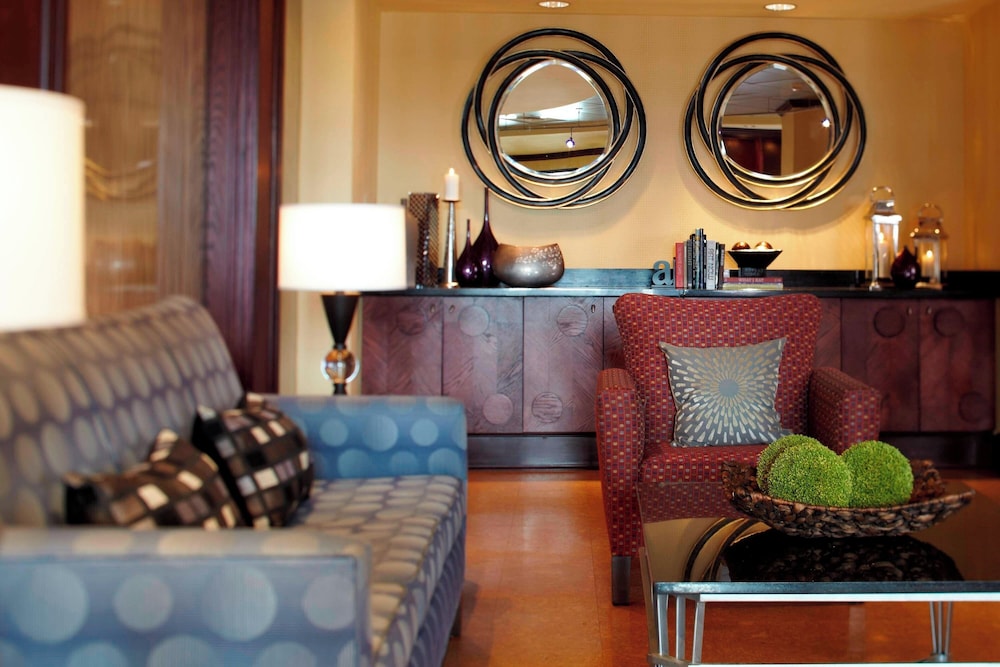 Renaissance Mobile Riverview Plaza Hotel - photo 49