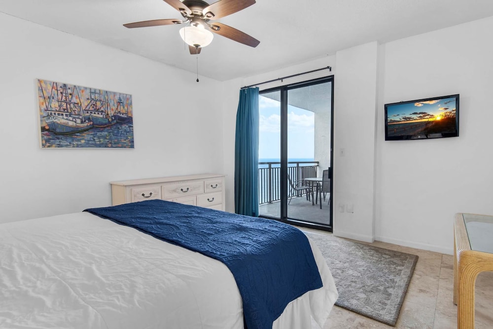 Navarre Towers 1205 in Navarre, United States