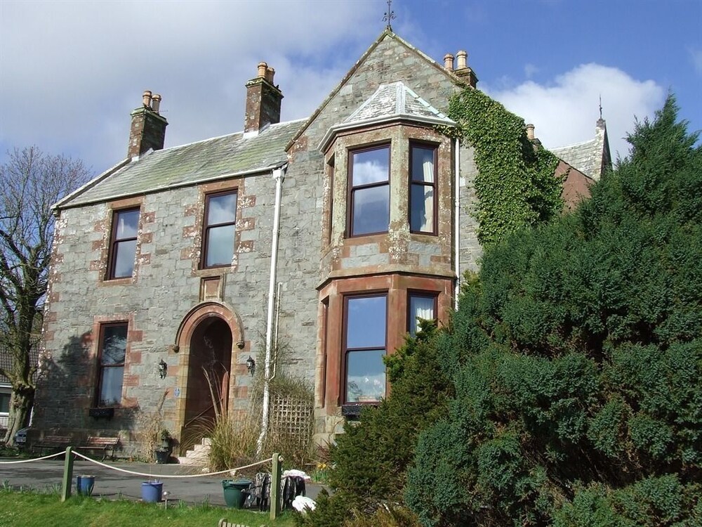 Hillcrest House — 4-Star Luxury Hotel in Newton Stewart, United Kingdom