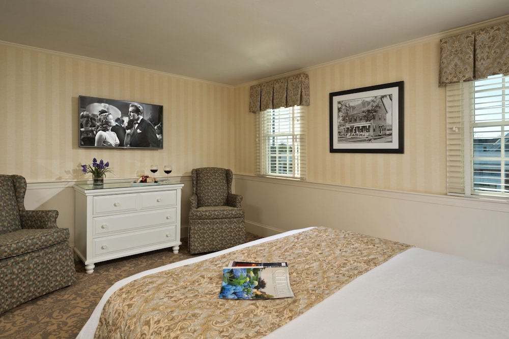 Chatham Wayside Inn - photo 6