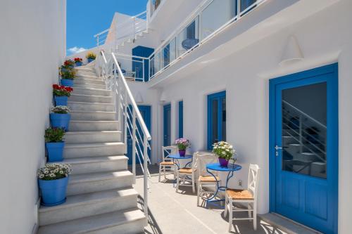 City Break - last minute hotel in Fira
