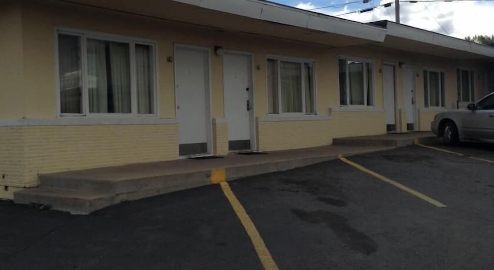 Plaza Inn Great Falls - photo 2